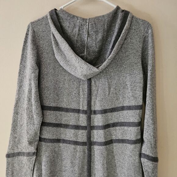 NWT Title Nine Sweater Dress Size M Merino Wool Blend Full Zip Pockets Hood Gray - Picture 9 of 11